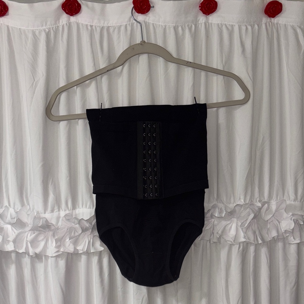 Black High-Waisted Shape Wear